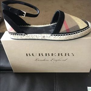 Burberry shoes. 100% Authentic